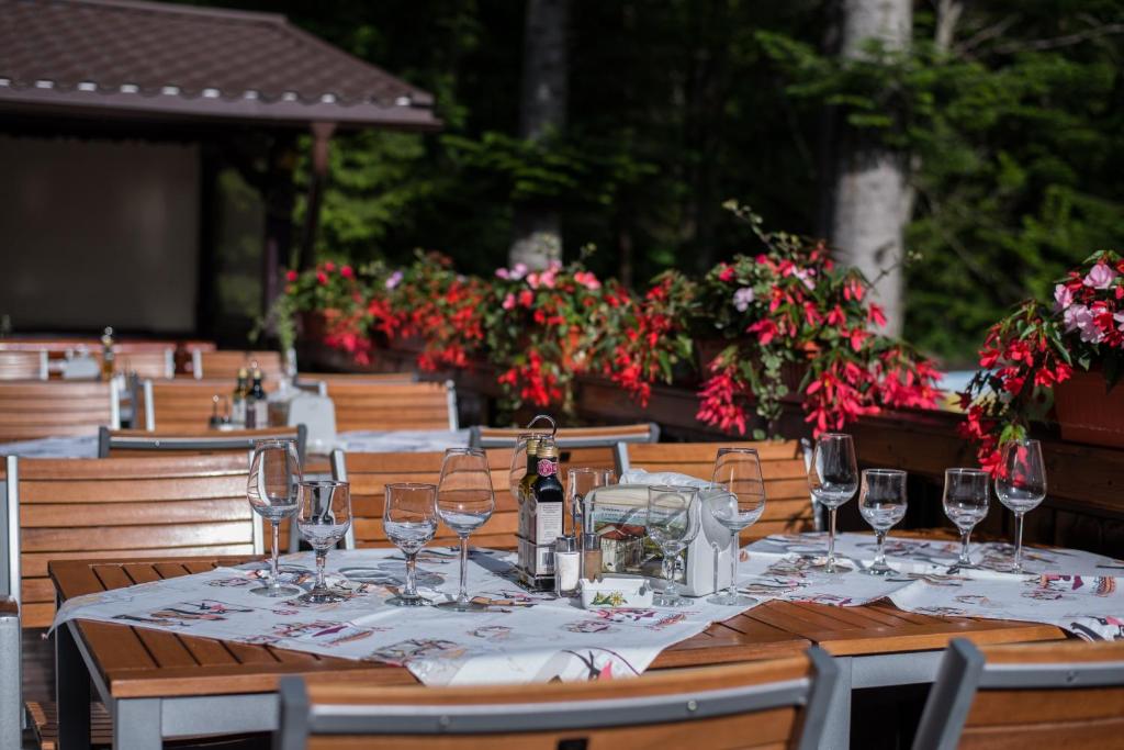 Terasa restaurantului